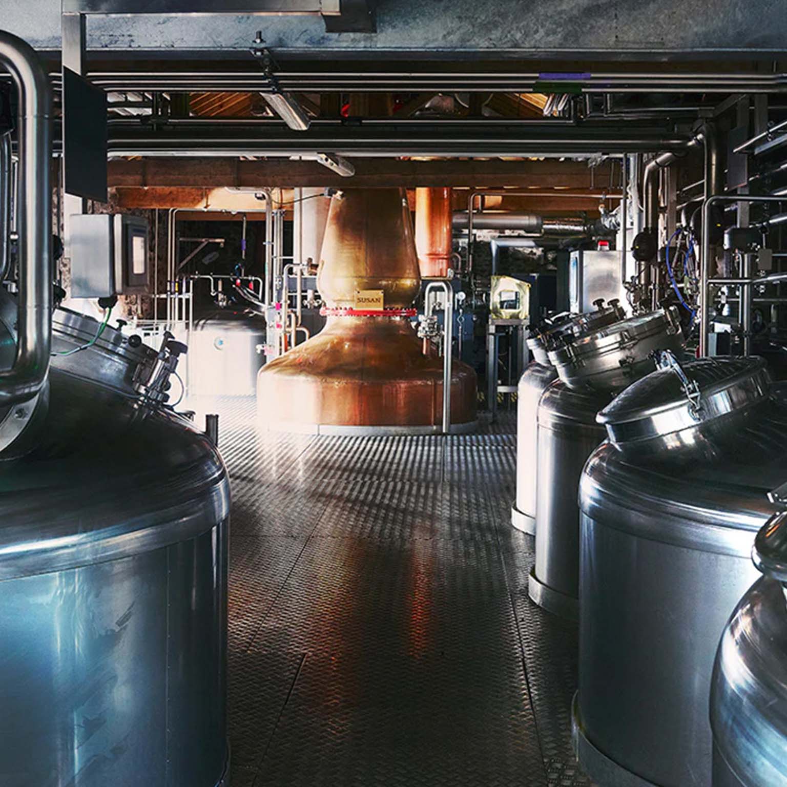 Lakes Distillery Lakes Distillery